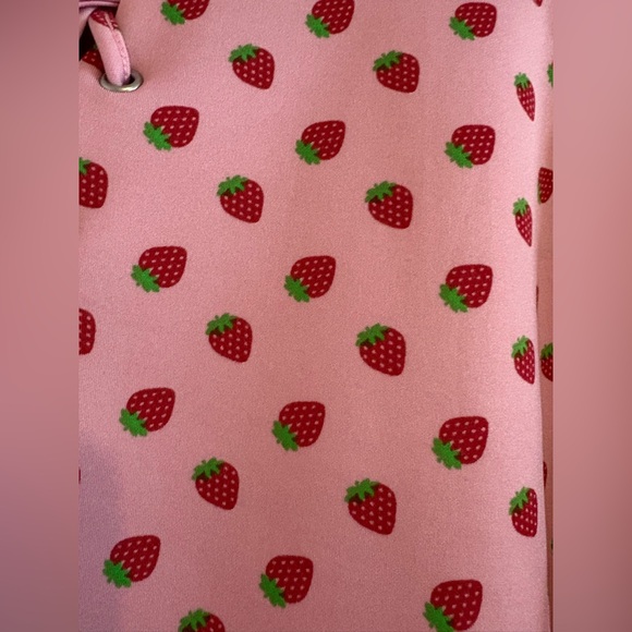 Hot Topic Pink Strawberry Pattern Laced In Bows Mini Pleated Skirt Size US L - Picture 8 of 8